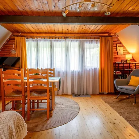 Holiday home Tiltott Rengeteg Vendeghaz Balatonfuzfo